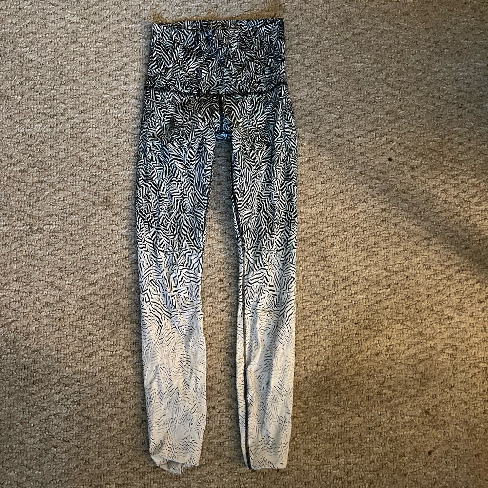 Lululemon ombré patterned leggings size 4